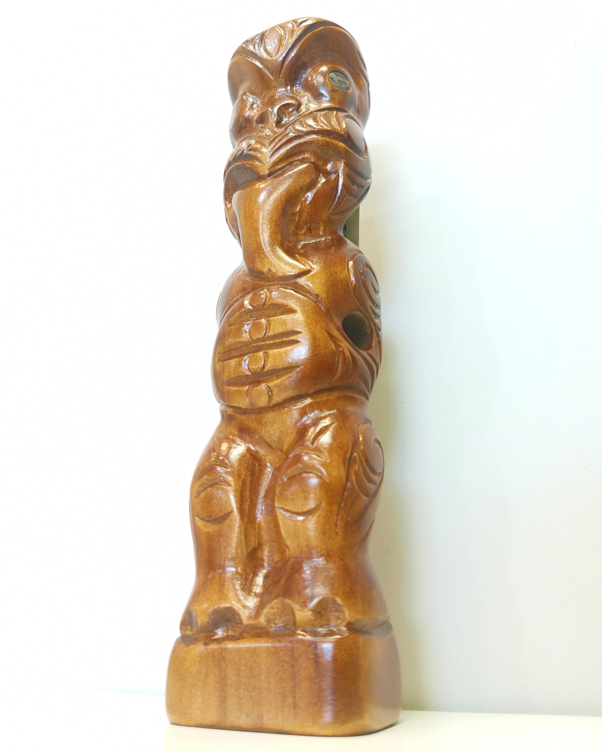 Tekoteko wood paua